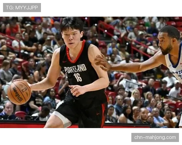 开拓者对阵爵士：杨瀚森半场失误两次，球队暂居优势